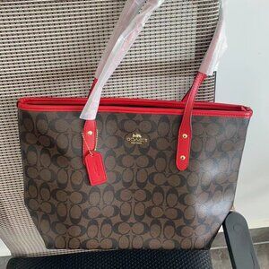 Coach City Zip Tote In Signature Canvas